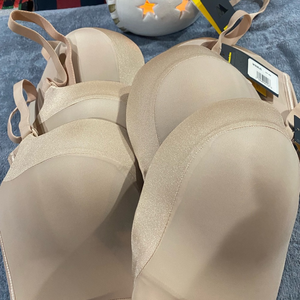 WONDERBRAS BUNDLE! Assorted Sizes! Must Go!